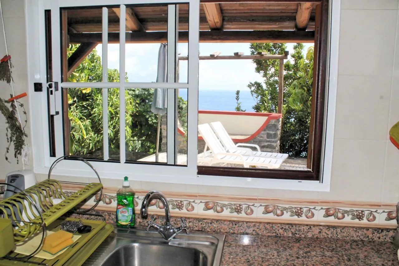 Ourmadeira - Stonecliff Cottage, Countryside Retreat Calheta  0*, Calheta (Madeira)